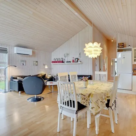 Tatti - 30km From The Sea By Interhome Feriehus Toftlund